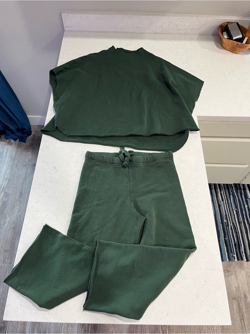 Frank & Eileen Forest Green Knit Lounge Top and Joggers Set